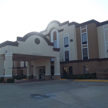 Holiday Inn Express & Suites - Grenada By Ihg Exterior photo