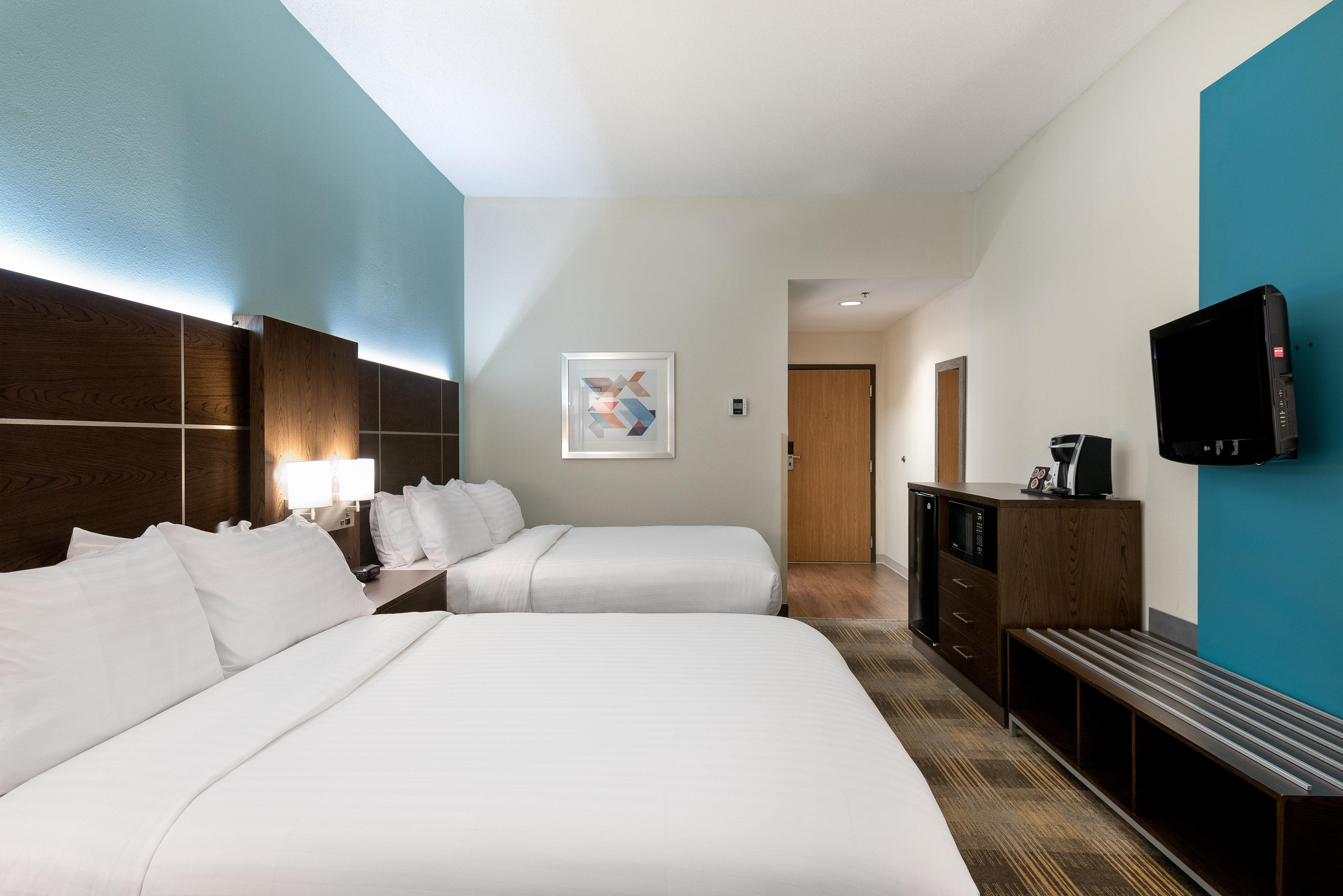 Holiday Inn Express & Suites - Grenada By Ihg Exterior photo