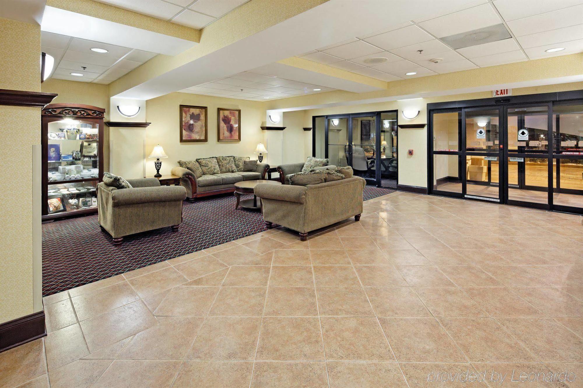 Holiday Inn Express & Suites - Grenada By Ihg Interior photo