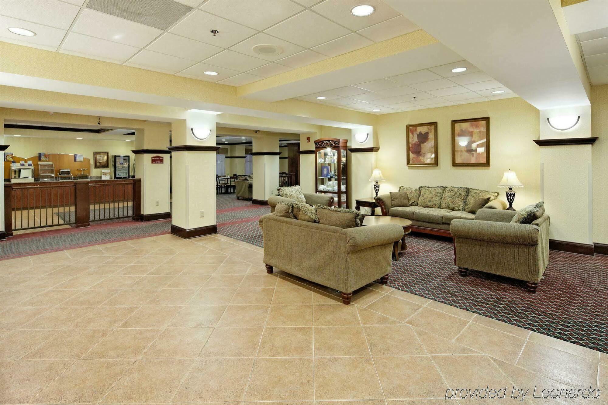 Holiday Inn Express & Suites - Grenada By Ihg Interior photo